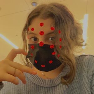 Meet your Posher, Alma